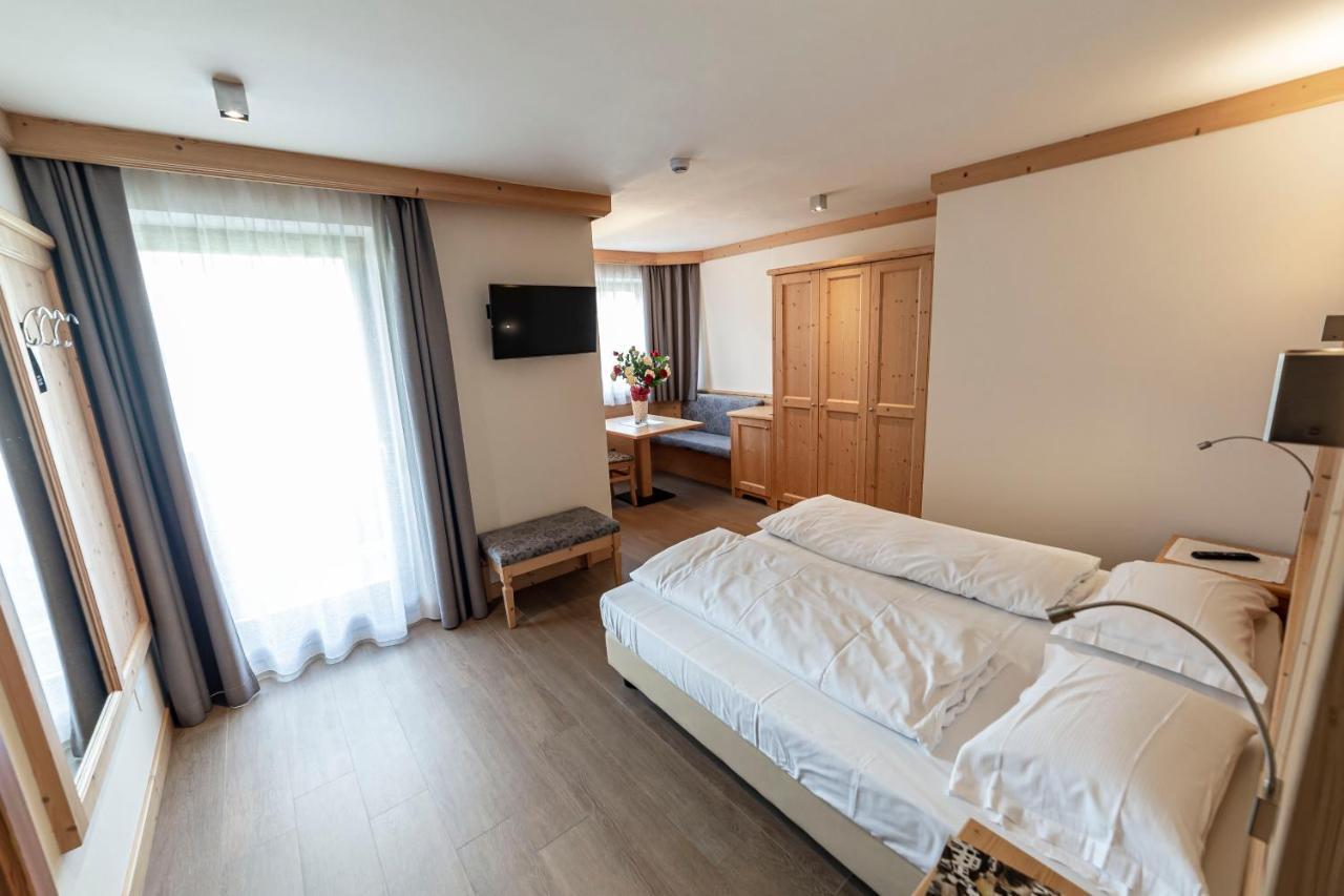 Hotel Garni Paradisi - Wellness & Spa Mezzano Εξωτερικό φωτογραφία