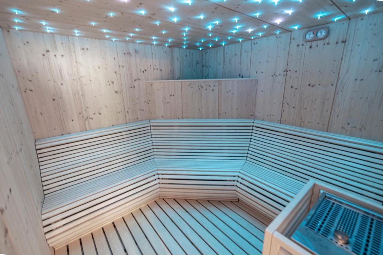 Hotel Garni Paradisi - Wellness & Spa Mezzano Εξωτερικό φωτογραφία