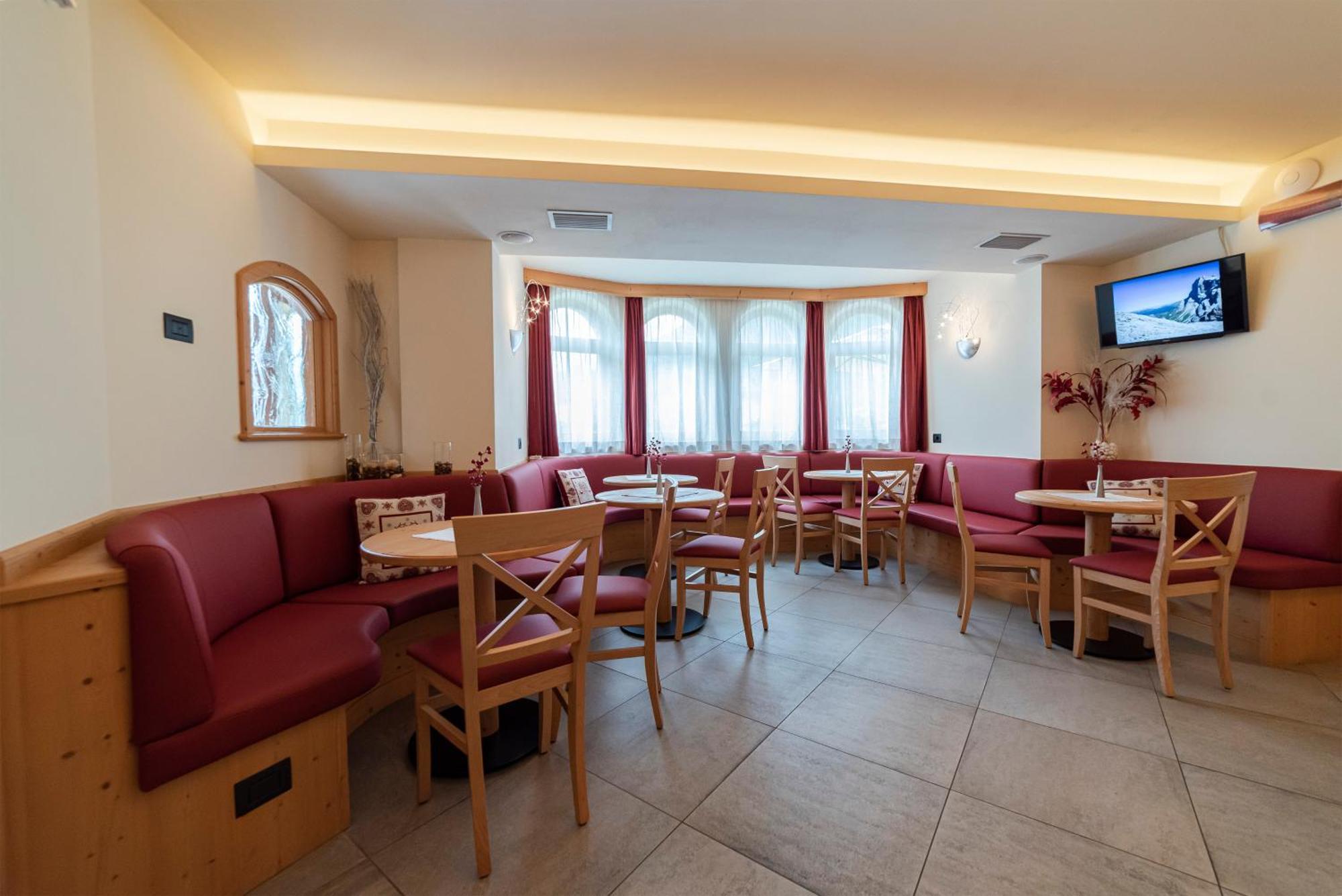 Hotel Garni Paradisi - Wellness & Spa Mezzano Εξωτερικό φωτογραφία